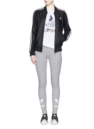 ADIDAS - 日本风印花品牌标志T恤 | 白色 上装