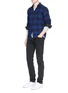 模特儿示范图 - 点击放大 - RAG & BONE - Standard Issue Fit 2修身纯棉牛仔裤