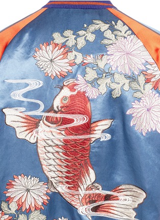 细节 - 点击放大 - GUCCI - 花卉锦鲤刺绣缎面棒球夹克