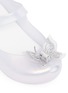 细节 - 点击放大 - MELISSA - Ultragirl Fly幼儿款蝴蝶装饰隐藏式坡跟平底鞋