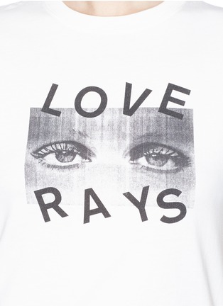 细节 - 点击放大 - Alexa Chung - Love Rays眼睛印花纯棉T恤