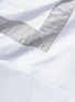 细节 –点击放大 - FRETTE - Essentials拼色条纹特大双人床床品四件套－白色及灰色