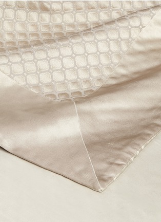 细节 –点击放大 - FRETTE - Illusione几何提花特大双人床床罩－象牙白色