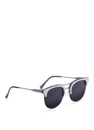 模特儿示范图 - 点击放大 - SUPER - Strada双鼻梁半粗框太阳眼镜