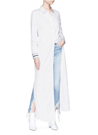 模特示范图 - 点击放大 - EQUIPMENT - BRETT条纹府绸长款衬衫裙