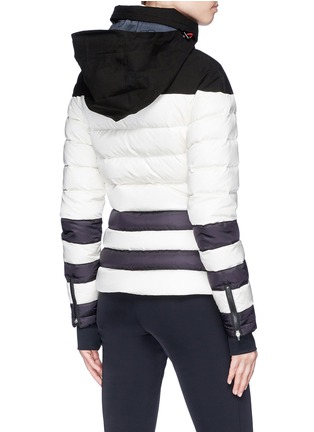 细节 - 点击放大 - PERFECT MOMENT - Polar拼色设计连帽滑雪羽绒夹克