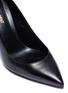 细节 - 点击放大 - SAINT LAURENT - Opyum 85品牌名称造型鞋跟山羊皮尖头鞋