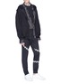 模特儿示范图 - 点击放大 - DAMIR DOMA - x Lotto Papio品牌标志条纹休闲裤