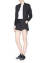 模特儿示范图 - 点击放大 - CALVIN KLEIN PERFORMANCE - 品牌标志混棉夹克
