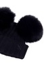 细节 - 点击放大 - ISLA - 儿童款狐毛毛球混羊绒针织帽