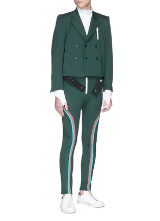 模特儿示范图 - 点击放大 - 8ON8 - 拼色条纹休闲裤