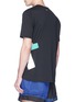 背面 - 点击放大 - ADIDAS X KOLOR - 补丁装饰运动T恤