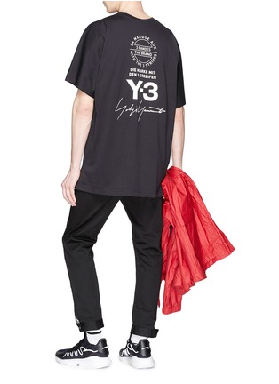 模特儿示范图 - 点击放大 - Y-3 - 品牌标志纯棉T恤