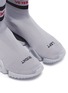 细节 - 点击放大 - VETEMENTS - 中性款品牌名称条纹袜靴式运动鞋
