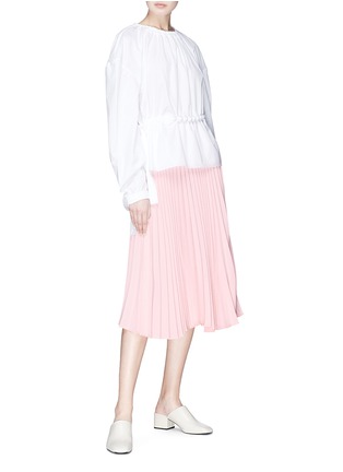 模特示范图 - 点击放大 - Par Minou - Lulu's纯色百褶裙