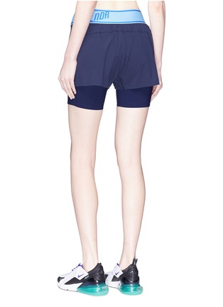 背面 - 点击放大 - LNDR - Turf品牌标志荷叶边双层短裤