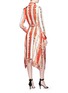 模特示范图 - 点击放大 - EMILIO PUCCI - 品牌名称条纹缎面衬衫裙