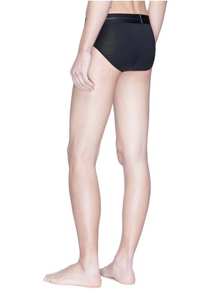 背面 - 点击放大 - CALVIN KLEIN UNDERWEAR - Focused Fit品牌名称三角内裤