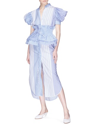 模特示范图 - 点击放大 - SILVIA TCHERASSI - Soragna条纹格纹泡泡袖府绸衬衫裙