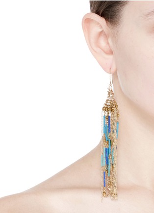 模特儿示范图 - 点击放大 - ROSANTICA - Paguro黄铜链条及珠饰流苏耳环