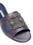 细节 - 点击放大 - MANOLO BLAHNIK - 'Martamod' Swarovski crystal brooch satin slide sandals