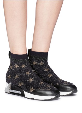 模特儿示范图 - 点击放大 - ASH - Lulla Star五角星图案针织运动袜靴