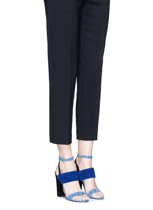 模特示范图 - 点击放大 - PAUL ANDREW - 拼色双搭带麂皮高跟凉鞋