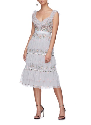 模特儿示范图 - 点击放大 - NEEDLE & THREAD - Whimsical花卉刺绣薄纱蛋糕裙