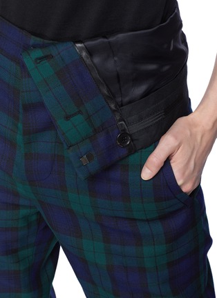 细节 - 点击放大 - Y/PROJECT - 不对称翻折裤腰格纹长裤