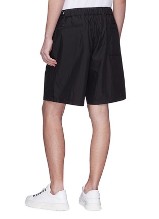 背面 - 点击放大 - VALENTINO GARAVANI - VLTN品牌名称腰带短裤
