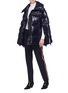 模特儿示范图 - 点击放大 - CALVIN KLEIN 205W39NYC - 拉链设计绗缝羽绒大衣