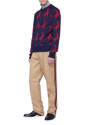 模特儿示范图 - 点击放大 - CALVIN KLEIN 205W39NYC - 品牌名称高领棉质上衣