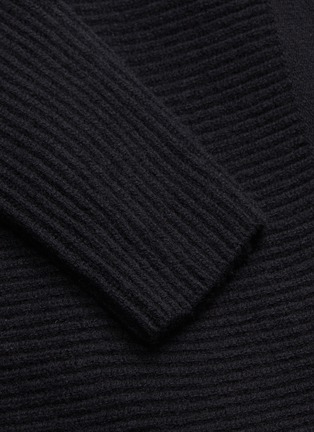  - RICK OWENS - Fisherman Medium披肩式羊毛罗纹针织外套