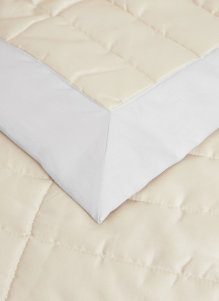 细节 –点击放大 - FRETTE - 特大双人床长方形绗缝床罩