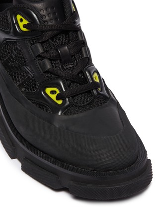 细节 - 点击放大 - BOTH - Gao Runner橡胶涂层拼接设计运动鞋