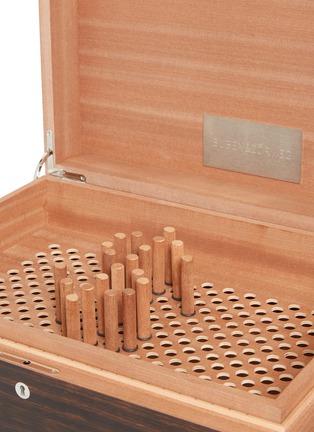 细节 –点击放大 - BUBEN&ZÖRWEG - 光漆饰面木制雪茄盒