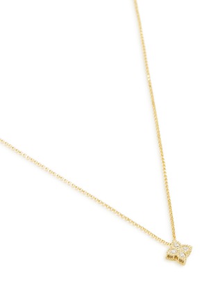 模特儿示范图 - 点击放大 - ROBERTO COIN - Princess Flower钻石红宝石18k金花卉造型吊坠项链