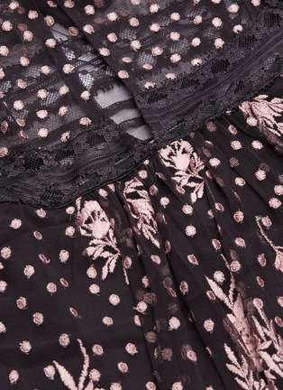 细节 - 点击放大 - NEEDLE & THREAD - Eclipse蕾丝花卉刺绣薄纱连衣裙