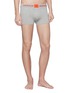 模特儿示范图 - 点击放大 - CALVIN KLEIN UNDERWEAR - Monogram品牌名称平脚内裤