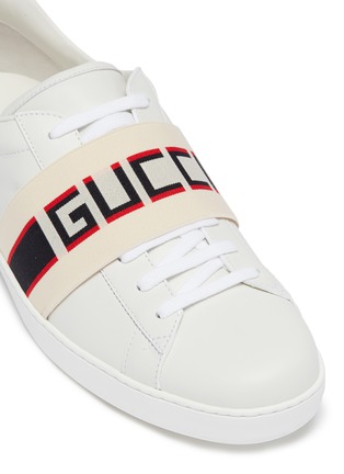 细节 - 点击放大 - GUCCI - 品牌名称搭带真皮运动鞋