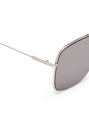 细节 - 点击放大 - VICTORIA BECKHAM - 'Loop Navigator' metal square aviator sunglasses