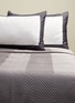  - FRETTE - Luxury Herringbone人字纹绗缝混棉及丝床罩－深灰色