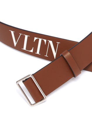 细节 - 点击放大 - VALENTINO GARAVANI - Valentino Garavani VLTN品牌名称小牛皮腰带