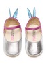 模特儿示范图 - 点击放大 - SOPHIA WEBSTER - Chiara婴儿款立体蝴蝶翅膀真皮玛丽珍鞋