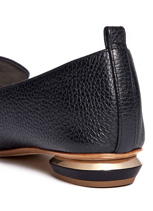 细节 - 点击放大 - NICHOLAS KIRKWOOD - BEYA金属鞋跟真皮乐福鞋