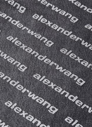 logo-print jeans展示图