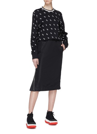 模特儿示范图 - 点击放大 - FILA X 3.1 PHILLIP LIM - 皱褶衣袖品牌标志纯棉卫衣
