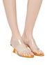 模特儿示范图 - 点击放大 - SIMON MILLER - Short Tee透明PVC双重搭带凉鞋