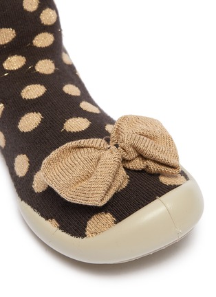细节 - 点击放大 - COLLÉGIEN - 幼儿款波点蝴蝶结针织袜式运动鞋