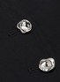 细节 - 点击放大 - TIBI - Anson凹凸纹理金属钮扣包裹式半裙